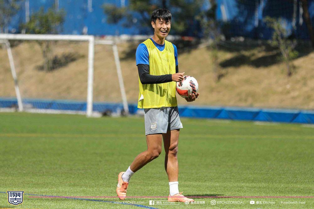 https://cms.kitchee.com/uploads/large_01_2_46fae27691.jpg