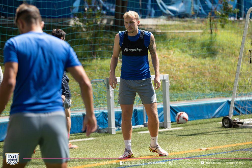 https://cms.kitchee.com/uploads/large_04_02376abf77.jpg