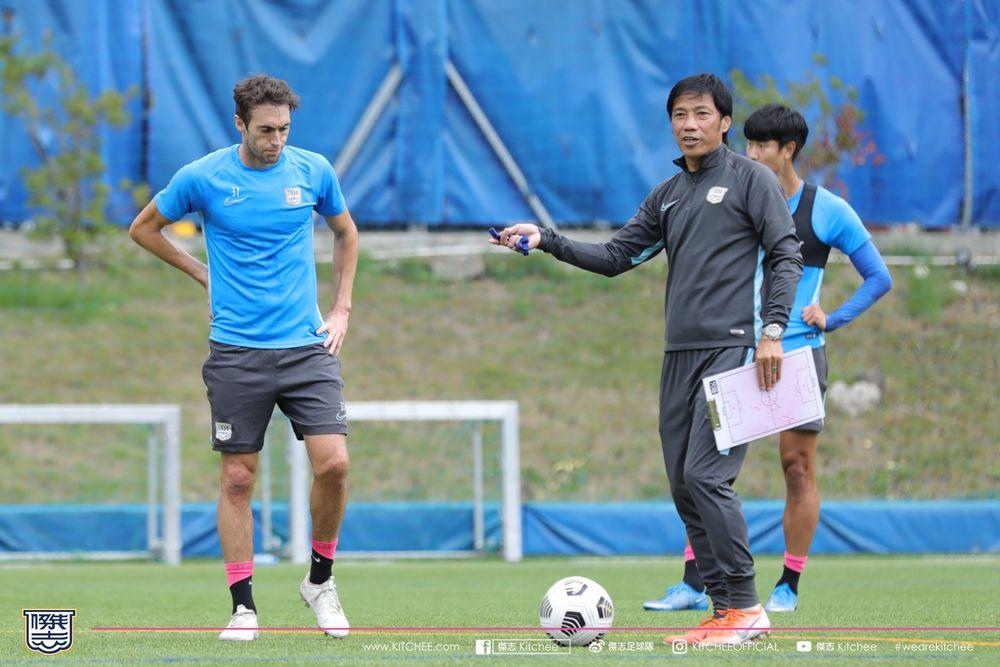 https://cms.kitchee.com/uploads/large_2_5_b040f84b99.jpg