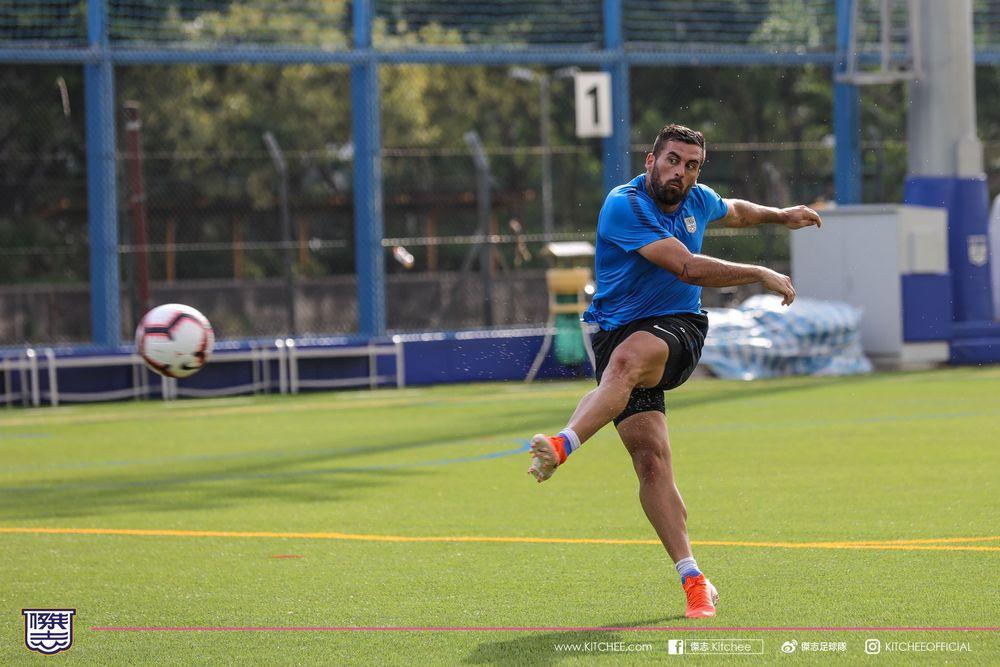 https://cms.kitchee.com/uploads/large_409_A0480_2_5_1f881e8d3b.jpg
