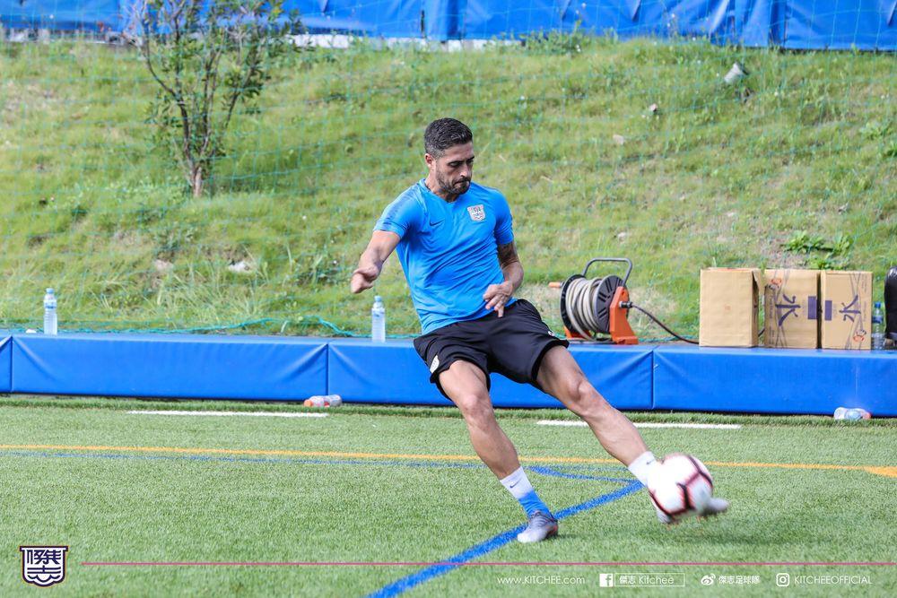 https://cms.kitchee.com/uploads/large_409_A0504_2_5_619883d0dd.jpg