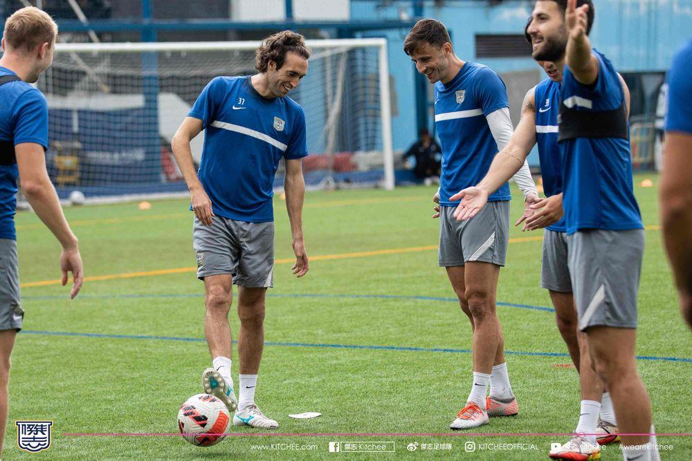 https://cms.kitchee.com/uploads/large_409_A0544_56d7eef3f9.jpg