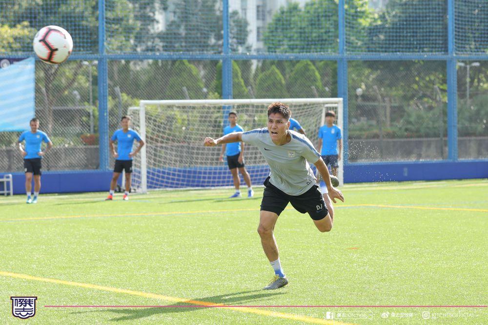 https://cms.kitchee.com/uploads/large_409_A0595_2_5_8b0b84bea0.jpg