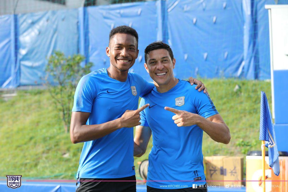 https://cms.kitchee.com/uploads/large_409_A0674_2_5_666369374e.jpg