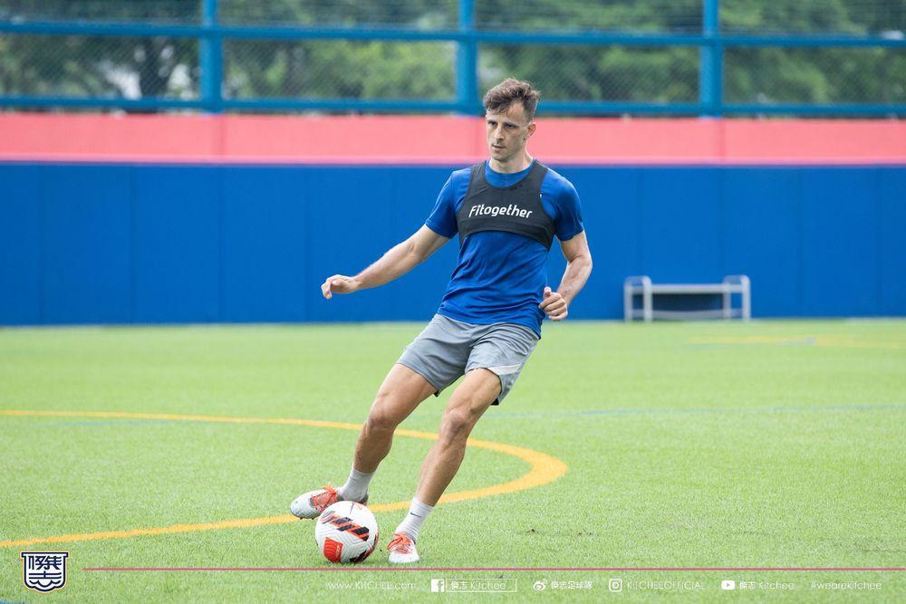 https://cms.kitchee.com/uploads/large_409_A0845_1_4abeb1f2a4.jpg
