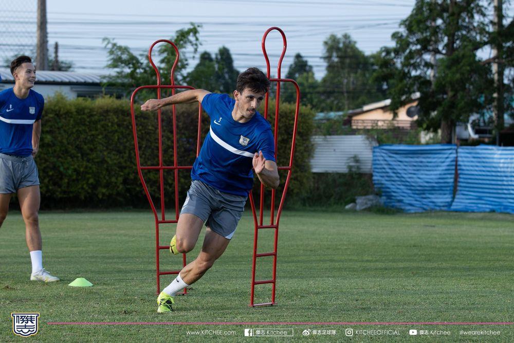 https://cms.kitchee.com/uploads/large_A30_I9294_63f238c580.jpg