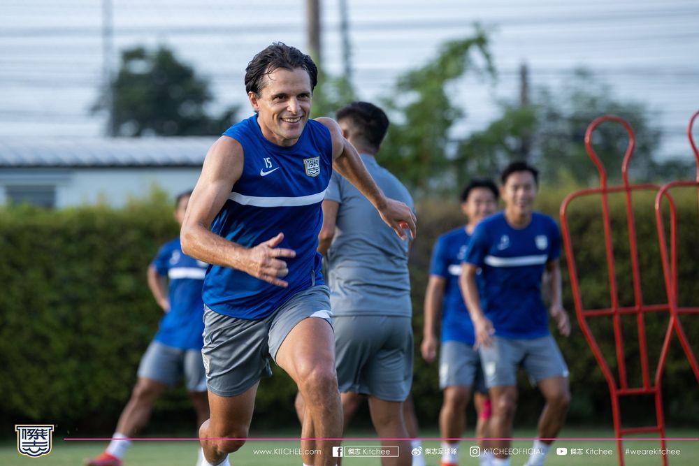 https://cms.kitchee.com/uploads/large_A30_I9325_996d243ee3.jpg