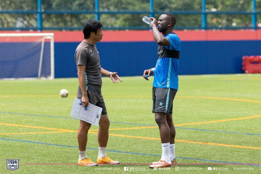 https://cms.kitchee.com/uploads/large_batch_409_A0607_1_27_30785adb55.jpg